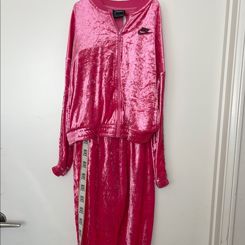 Nike Pink Velvet Pajama Set Luxurious Loungewear